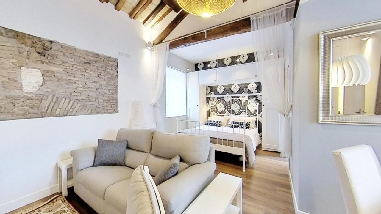 הוילה אוסטיה אנטיקה La Casa Nel Castello מראה חיצוני תמונה