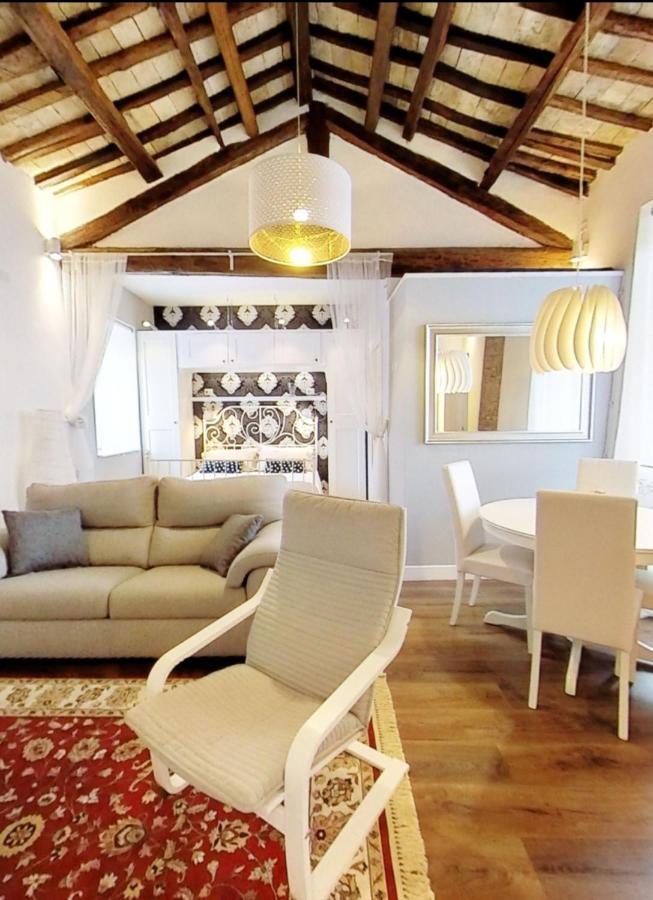 הוילה אוסטיה אנטיקה La Casa Nel Castello מראה חיצוני תמונה
