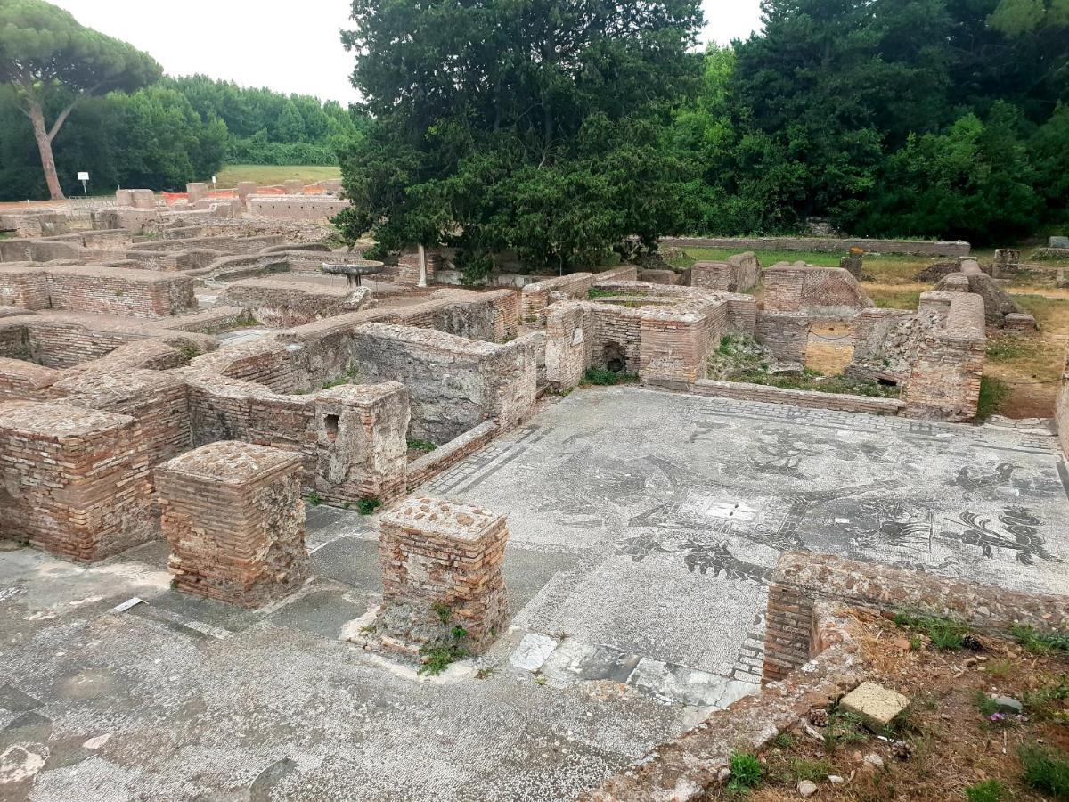 הוילה אוסטיה אנטיקה La Casa Nel Castello מראה חיצוני תמונה
