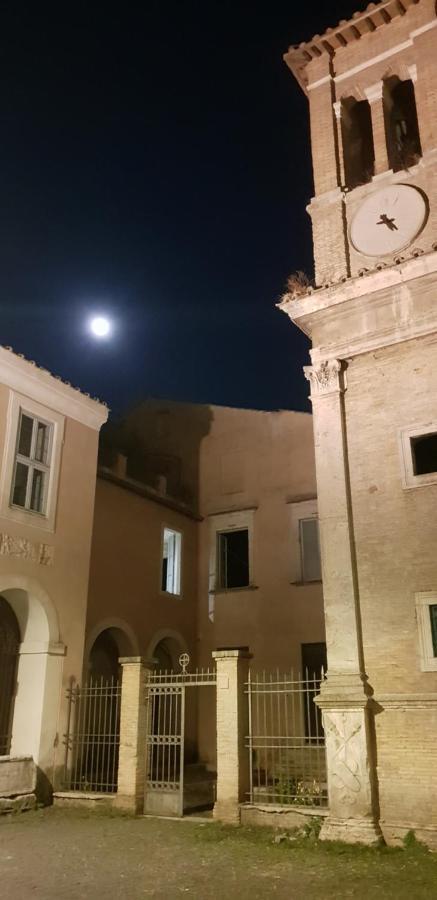הוילה אוסטיה אנטיקה La Casa Nel Castello מראה חיצוני תמונה